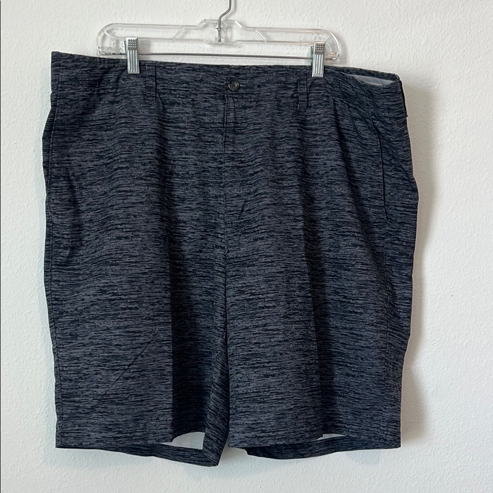 GREG NORMAN X TASSO ELBA Gray Heathered Flat Front Golf Shorts